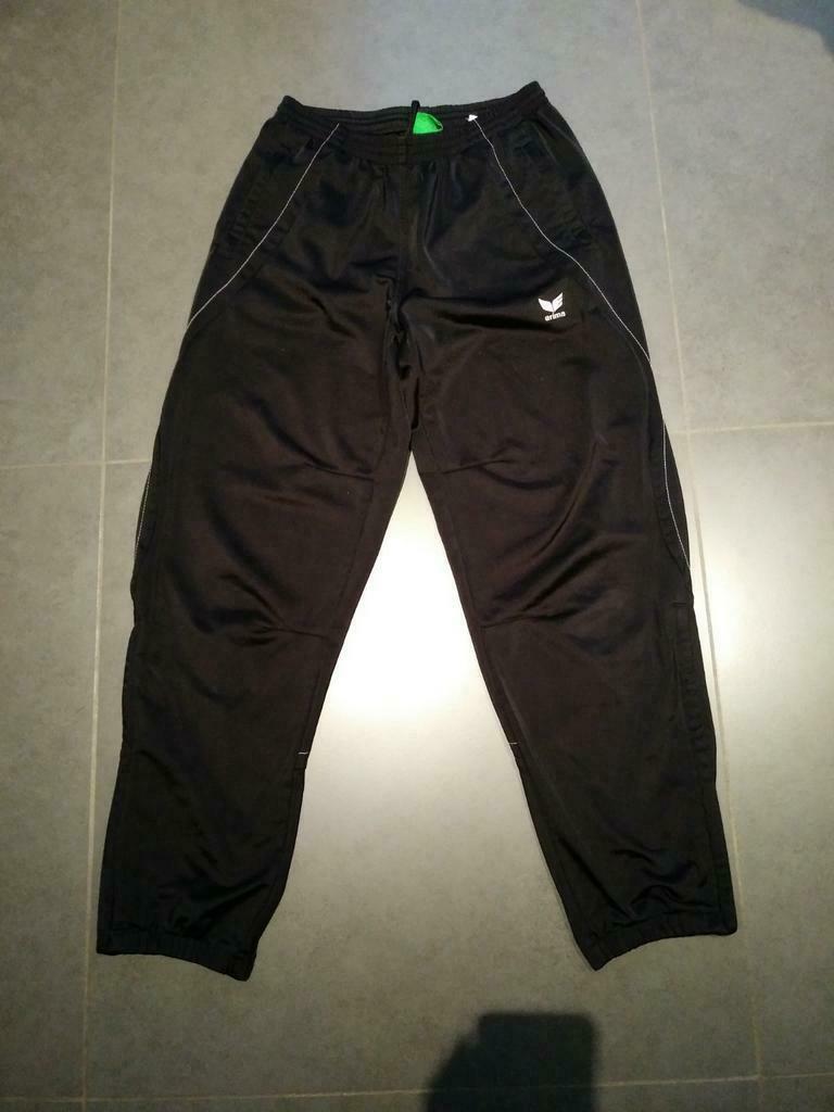 Trainingsbroek Erima zwart maat 156, Enfants & Bébés, Vêtements enfant | Taille 152, Comme neuf, Garçon ou Fille, Vêtements de sport ou Maillots de bain
