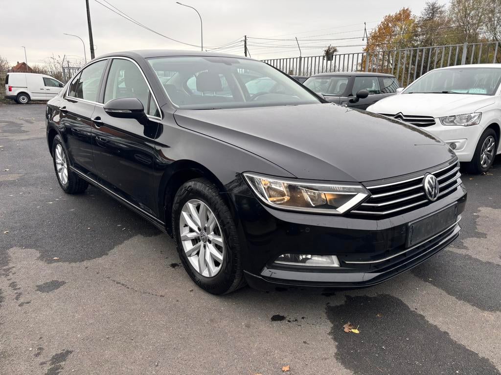 VW PASSAT DIESEL 1.6 EU 6b, Auto's, Stof, 4 cilinders, Zwart, Bedrijf