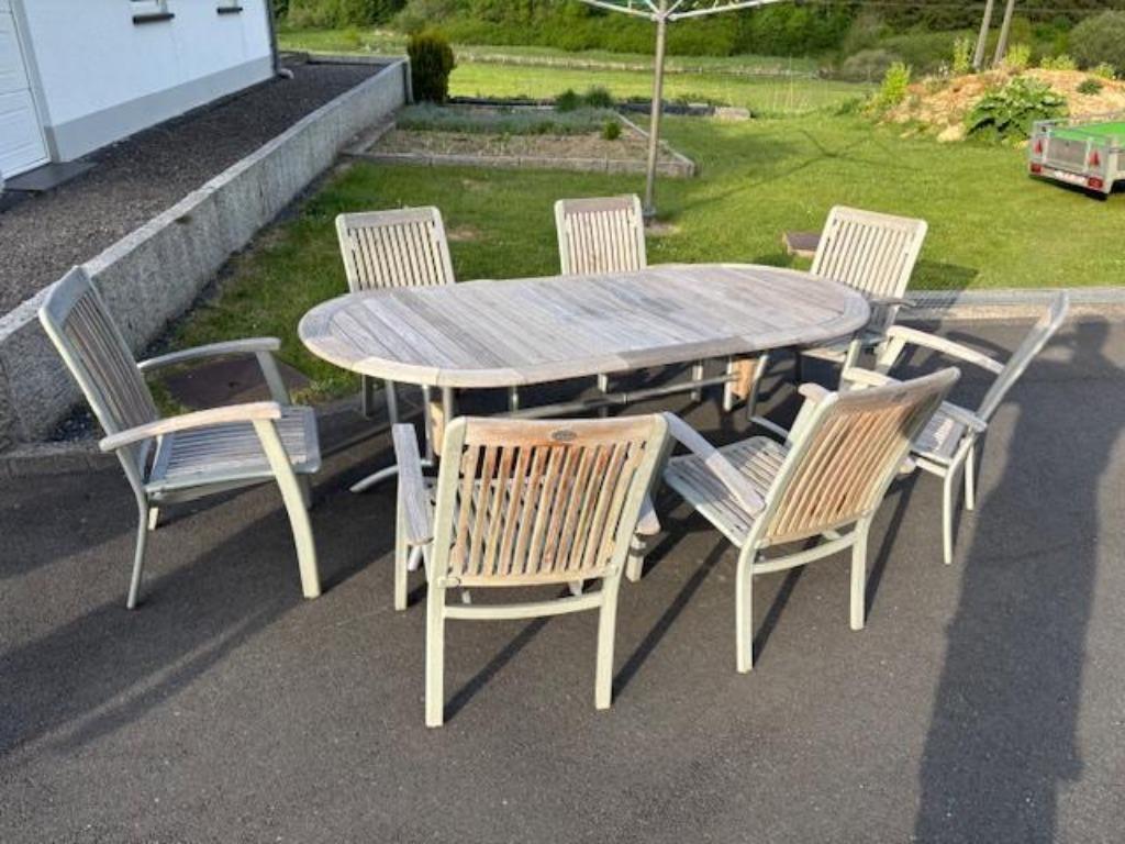 MESCH Mobilier de jardin table extensible à 2,25m+7 chaises, Utilisé, Bois, Sets de jardin, Enlèvement