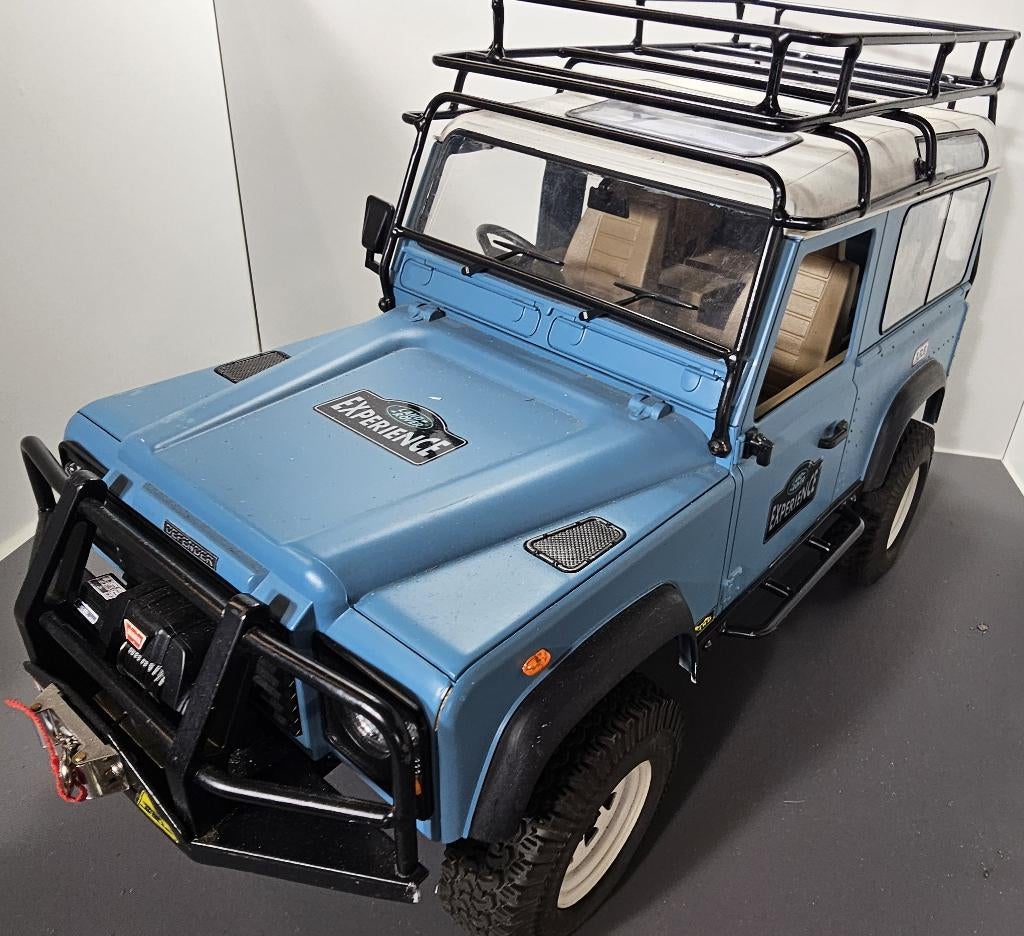 RC4WD Land Rover Defender D90 – scale – état proche neuf, Échelle 1:10, Enlèvement ou Envoi, Voiture off road, Comme neuf