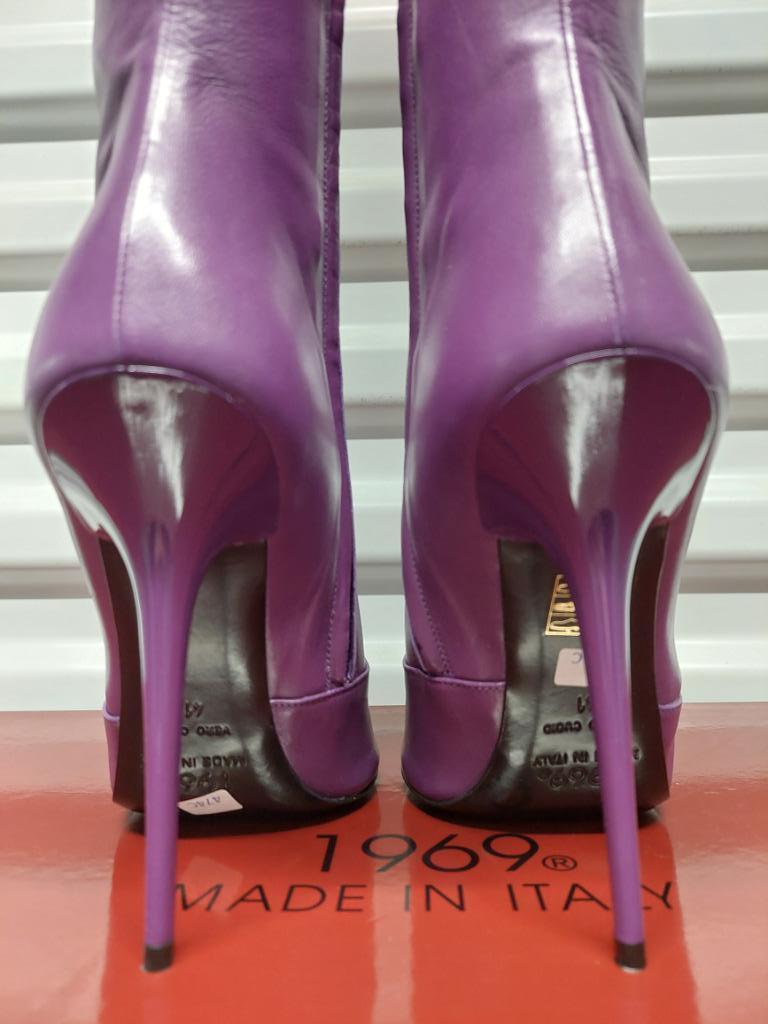 474C* 1969 ultra sexy paarse volledig leren laarzen (41), Kleding | Dames, Schoenen, Hoge laarzen, Nieuw, Verzenden, Blauw