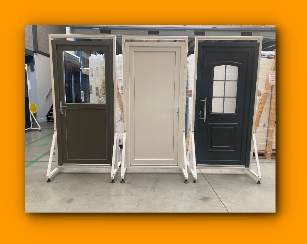 pvc garagedeur, ramen, kozijnen, raam, kozijn, buitendeur,, Doe-het-zelf en Bouw, Kunststof, Ramenhal, Ophalen of Verzenden, Inclusief glas