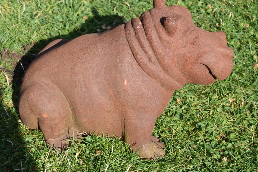 Gietijzeren nijlpaard met roestpatina, Ophalen of Verzenden, Nieuw, Overige materialen, Dierenbeeld