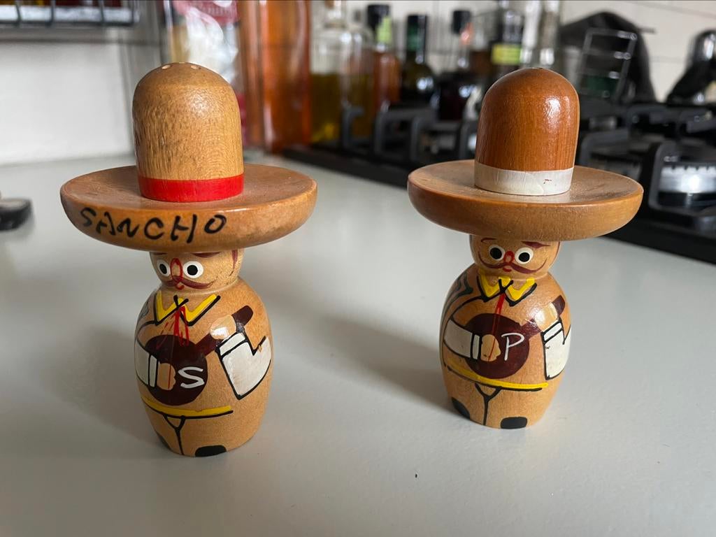 Salière et poivrier vintage en bois, Antiquités & Art, Enlèvement ou Envoi
