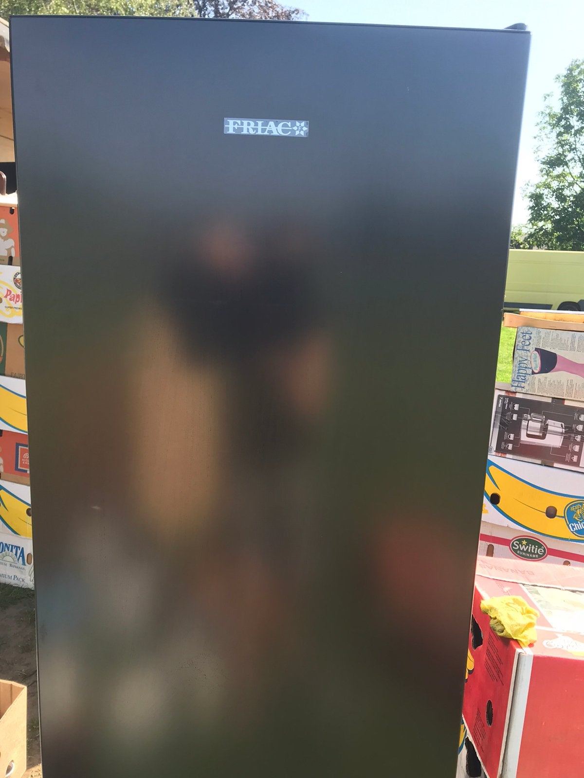 Frigo met diepvries, Ophalen