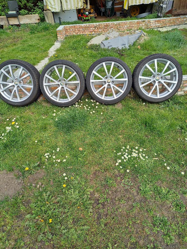 Set wielen Alfa Romeo 166 Ti, Auto-onderdelen, Banden en Velgen, Ophalen, 18 inch, Gebruikt, Banden en Velgen