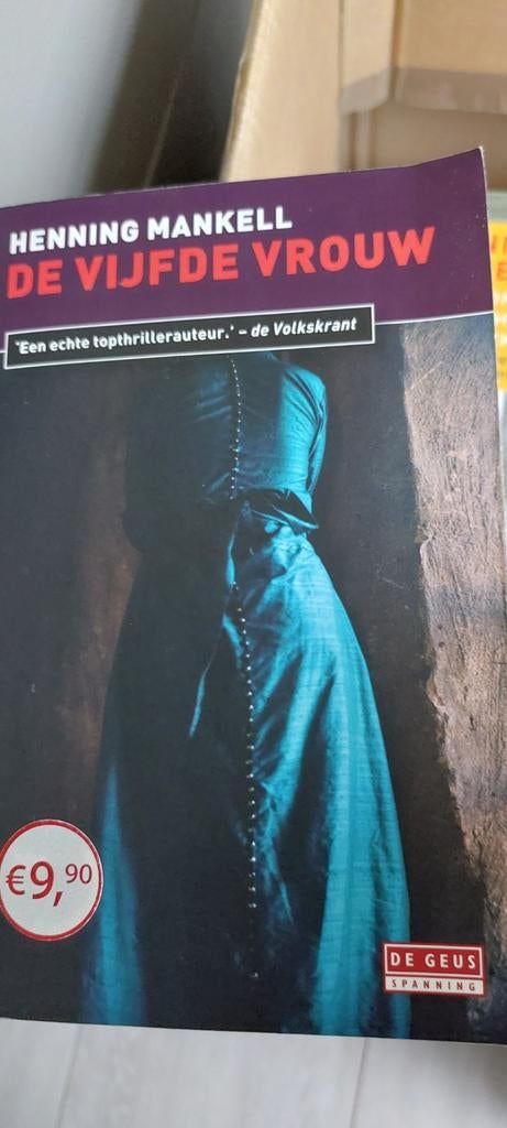 Henning Mankell - De vijfde vrouw, Enlèvement, Henning Mankell
