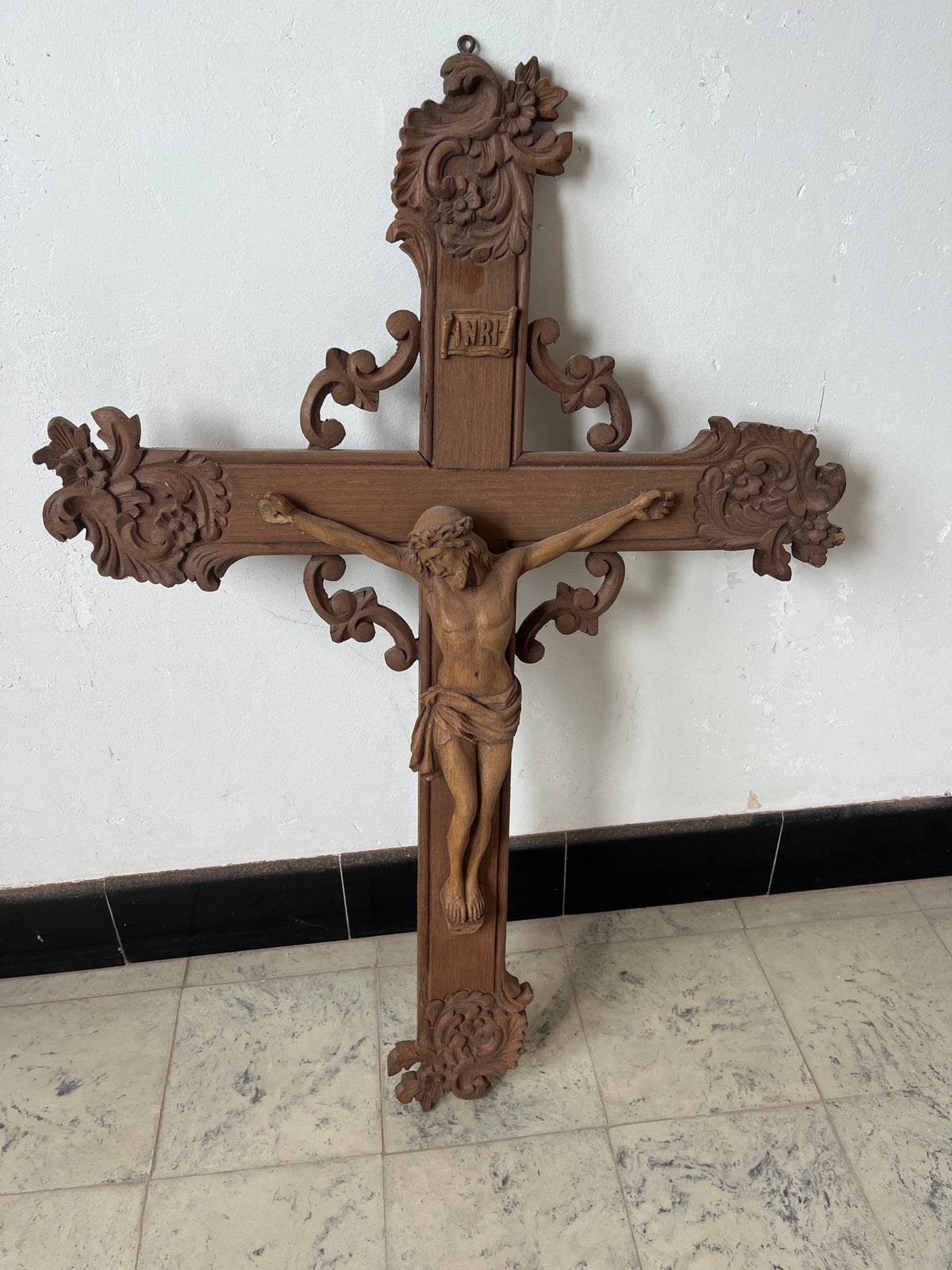 Jezus kruis hout, Antiek en Kunst, Ophalen