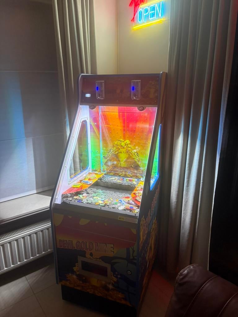 Coinpusher **GERESERVEERD**, Verzamelen, Automaten | Gokkasten en Fruitautomaten, Ophalen, Zo goed als nieuw