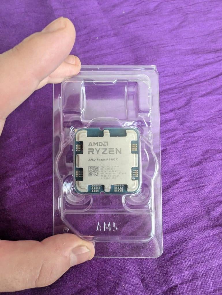 AMD Ryzen 9 7900X AM5, Informatique & Logiciels, Enlèvement ou Envoi, AM5, 4 Ghz ou plus, Comme neuf