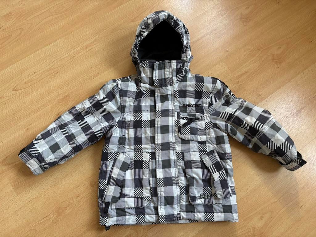 Veste d'hiver/de ski marque Protest taille 104 noire blanche, Enlèvement, Utilisé, Garçon ou Fille, Manteau