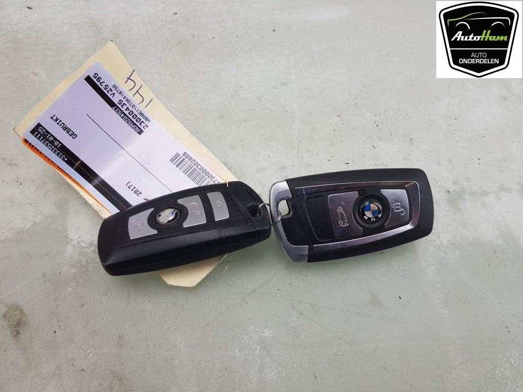 SLEUTEL BMW 3 serie (F30) (01-2011/10-2018) (|66125A57FB5|), Gebruikt, BMW