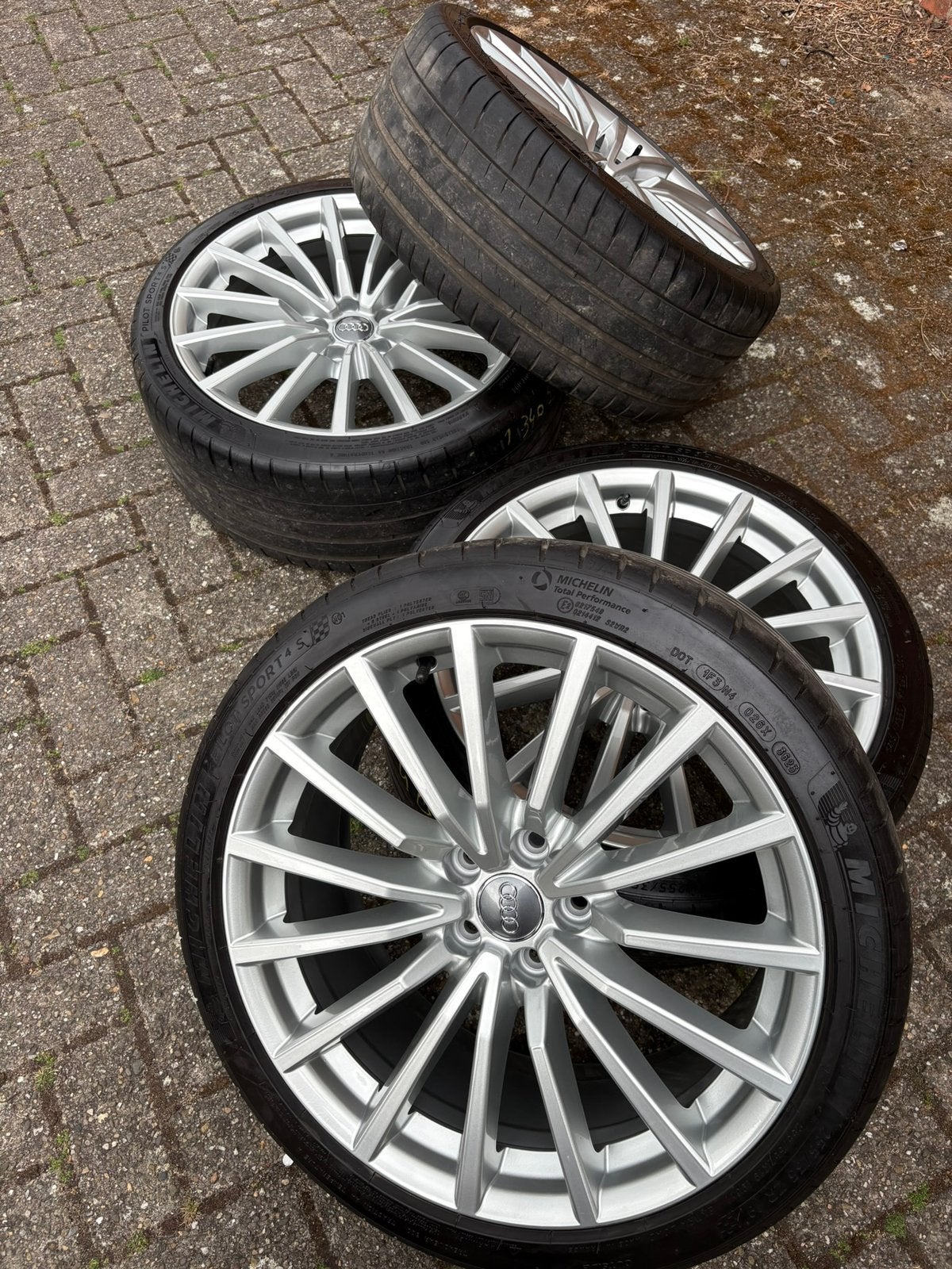 Jantes Audi A5 s5 19 pouces avec pneus d'été Michelin, Autos : Pièces & Accessoires, Pneus & Jantes, Pneus et Jantes, Pneus été