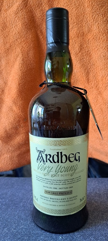 Whisky Ardbeg Very Young, Overige gebieden, Overige typen, Nieuw, Ophalen of Verzenden