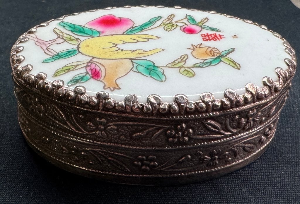 Aziatische pillendoos uit 1950 met Cloisonne-email, Ophalen of Verzenden
