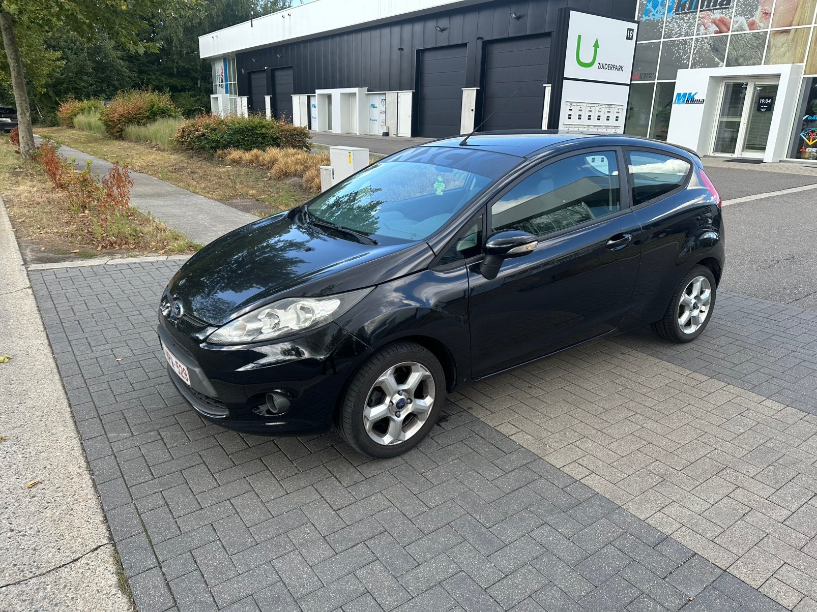 Mooie ford fiesta tekoop benzine!, 1242 cm³, Achat, 44 kW, Particulier