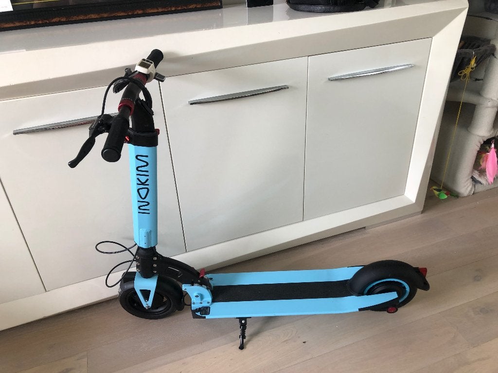 LAATSTE NIEUWE Step Inokim Light 2 WEGENS STOPZETTING ZAAK, Enlèvement, Neuf, Step électrique (E-scooter), Inokim