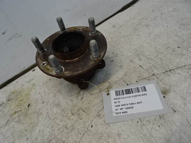 WIELNAAF RECHTS ACHTER Mazda CX-3 (DJ / DK) (D10E2615X), Gebruikt, Mevr. I. Hauben, Mazda, Rue de l'Espoir 34 34
4030  GRIVEGNÉE, BE