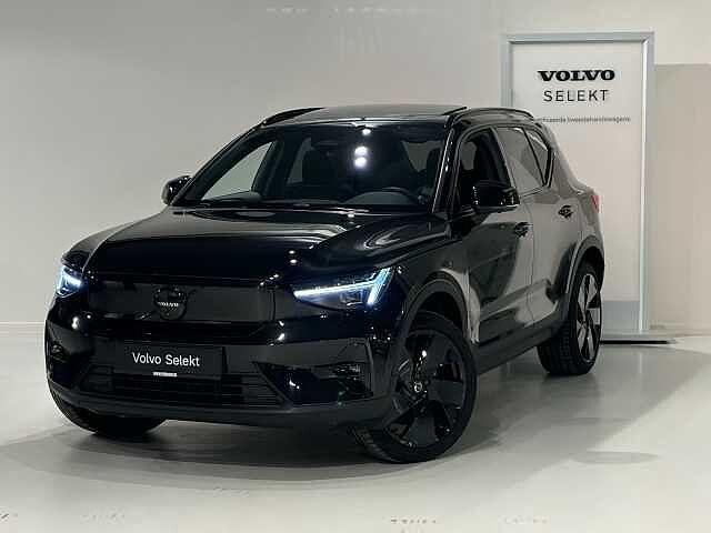 Volvo EX40 Black Edition Ultra Twin Motor Perform + electr, Auto's, Volvo, Automaat, Zwart, 5 zetels, Parkeersensor