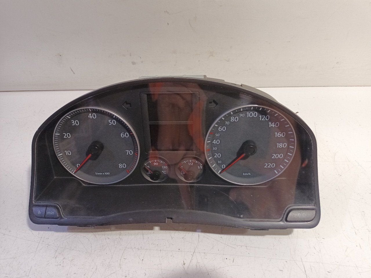 Cockpit Volkswagen Golf, Onderdelen@venauto.nl, Van der Ven Autorecycling B.V., Ettenseweg 76, 4706 PB Roosendaal, The Netherlands