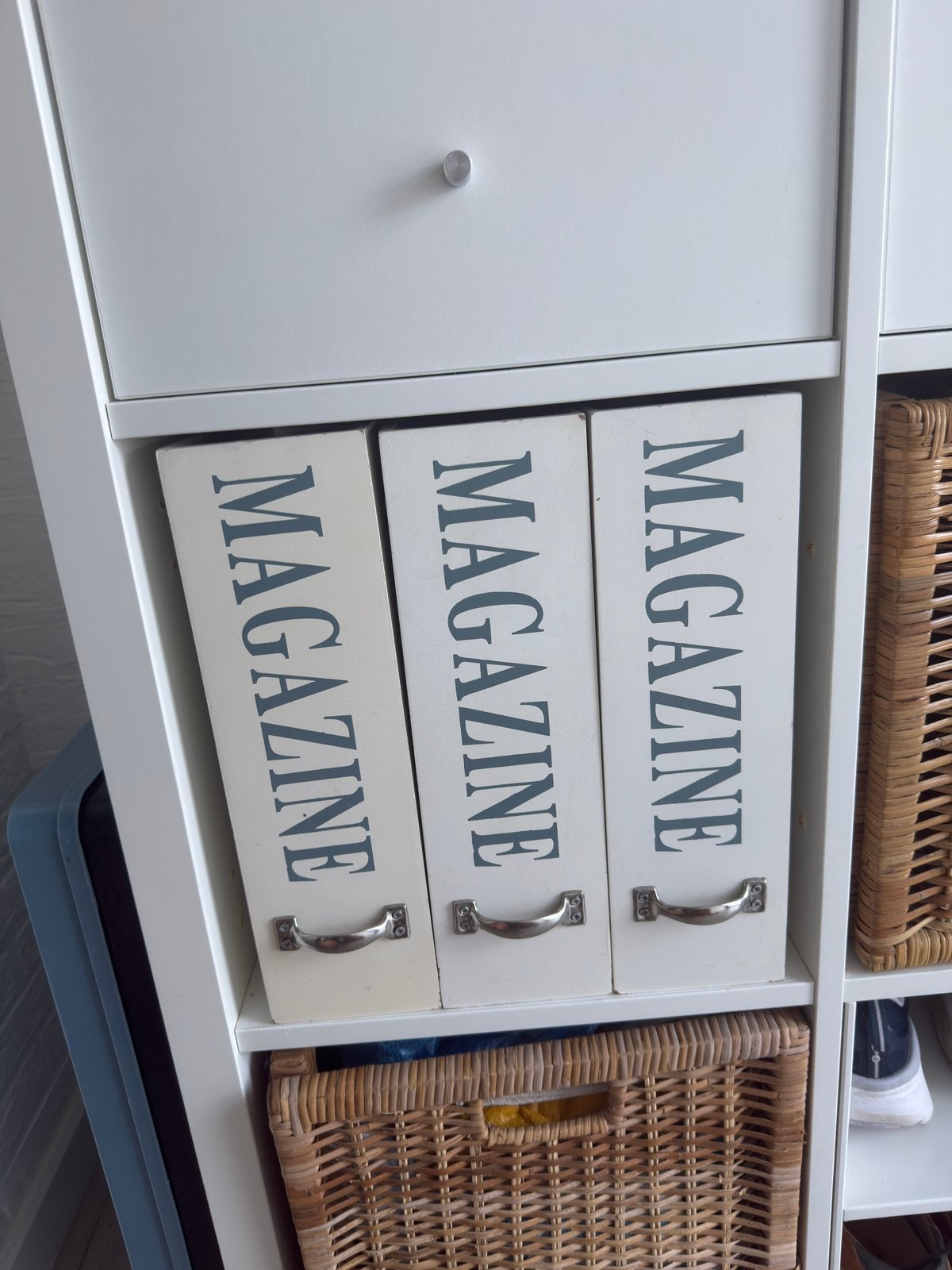 Set de 3 porte-revues en bois — blanc, Enlèvement, Utilisé
