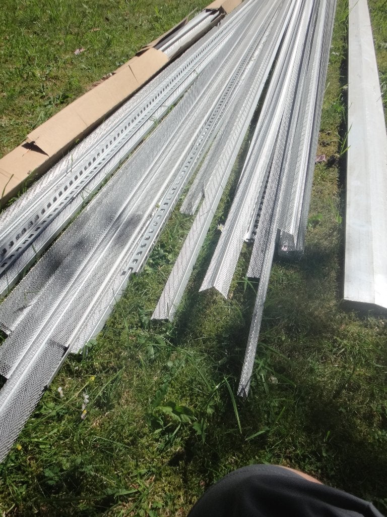 Enkele hoeken en verwarmingsbuizen, Doe-het-zelf en Bouw, Overige Doe-Het-Zelf en Bouw, Zo goed als nieuw, Ophalen