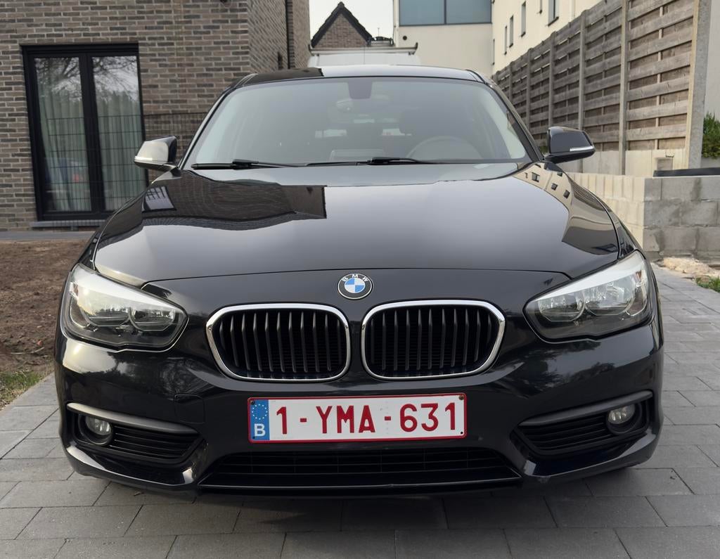 BMW 116d euro6b automaat, Auto's, BMW, Automaat, Zwart, 5 deurs, Particulier