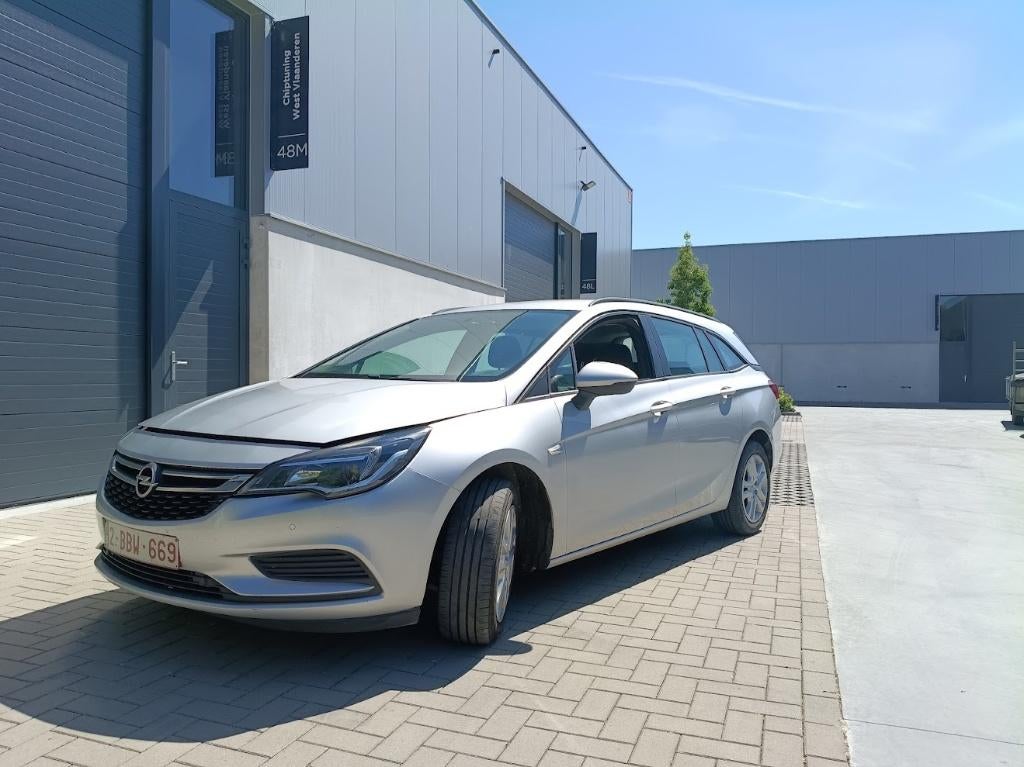 Opel Astra Sports Tourer 2019 1.6Cdti 136pk, Autos, Opel, 100 kW, Argent ou Gris, Euro 6, Entreprise