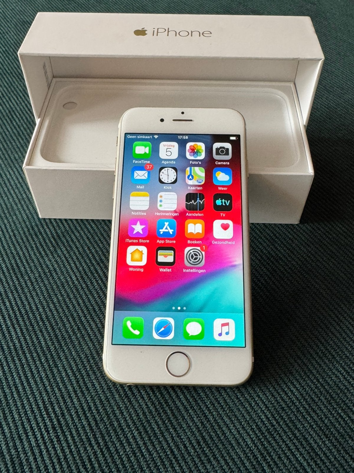 Iphone 6 gold 64gb, Telecommunicatie, Mobiele telefoons | Apple iPhone, Ophalen, Zo goed als nieuw, 64 GB, IPhone 6