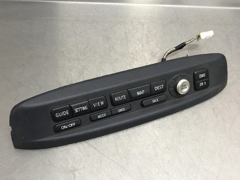 ECRAN GPS Nissan Almera Tino (V10M) (|283954U100|), Utilisé, Nissan