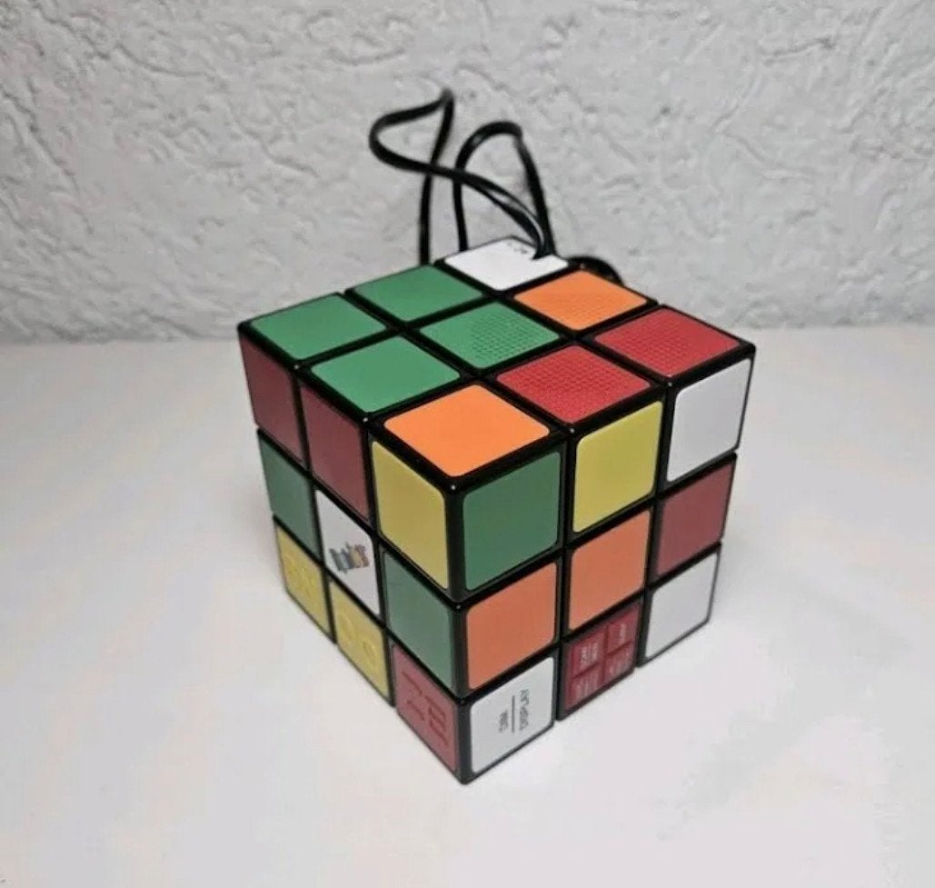 Radio-réveil Rubik, Enlèvement