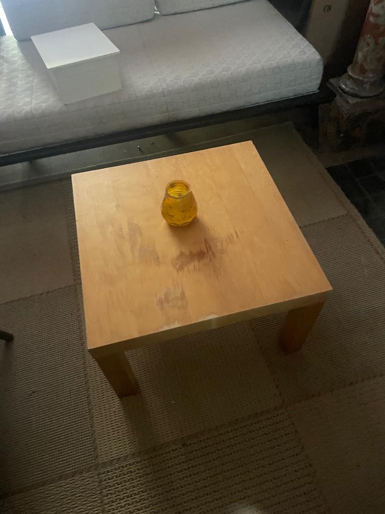 Petite table, Moins de 50 cm, Carré, Enlèvement, Utilisé