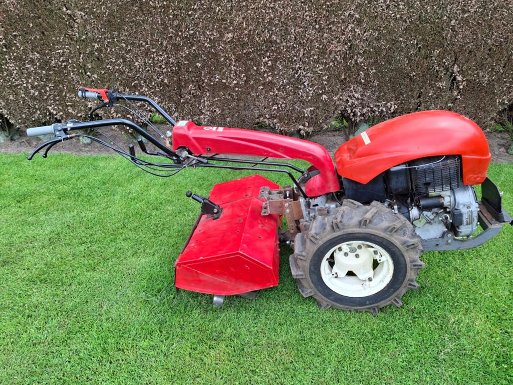 Te huur Motoculteur met bakfrees Nibbi 10pK diesel, Doe-het-zelf en Bouw, Gereedschap | Freesmachines, Ophalen, Elektrisch