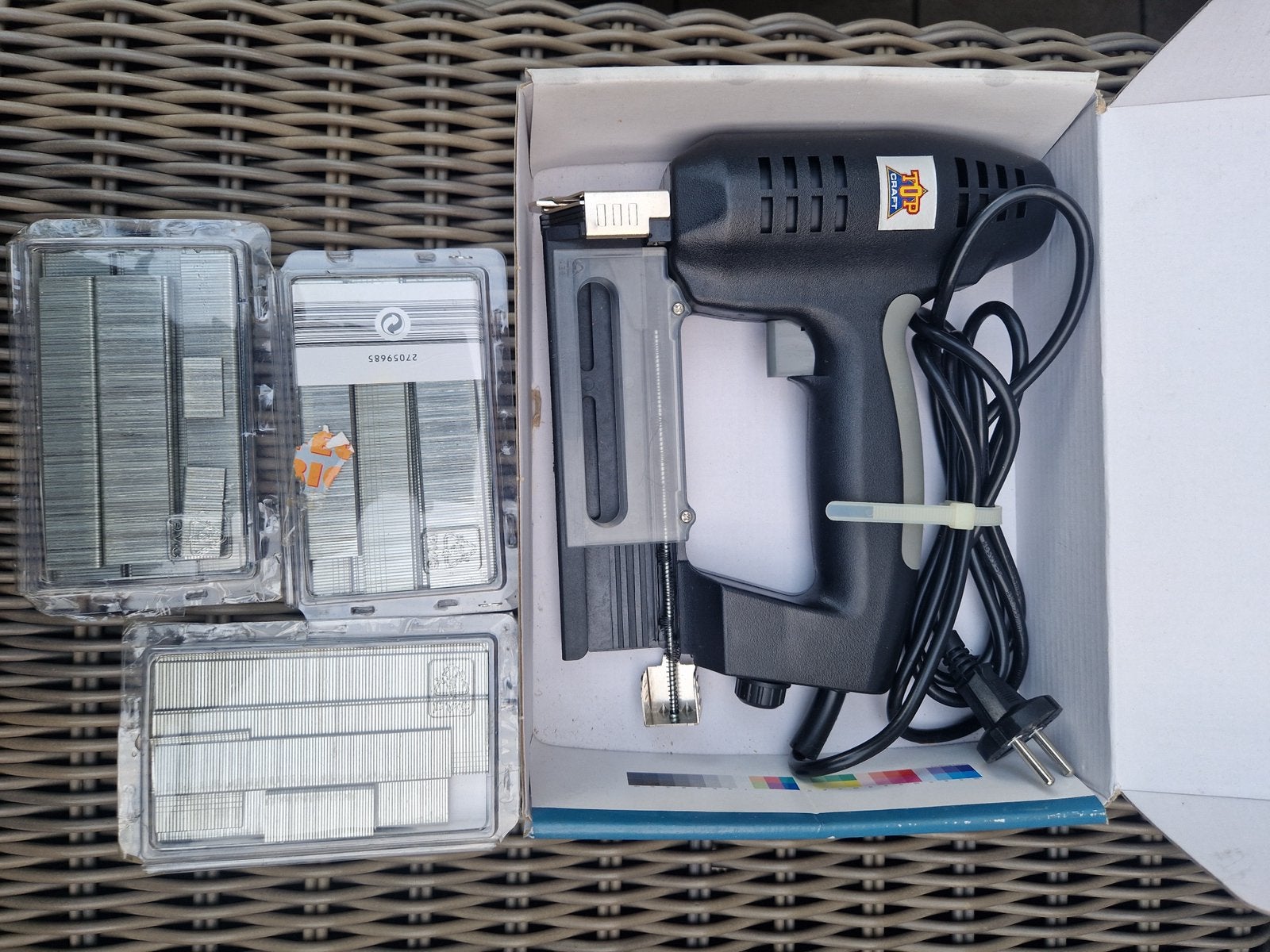 Electrische nietmachine (nieuw), Enlèvement, Neuf