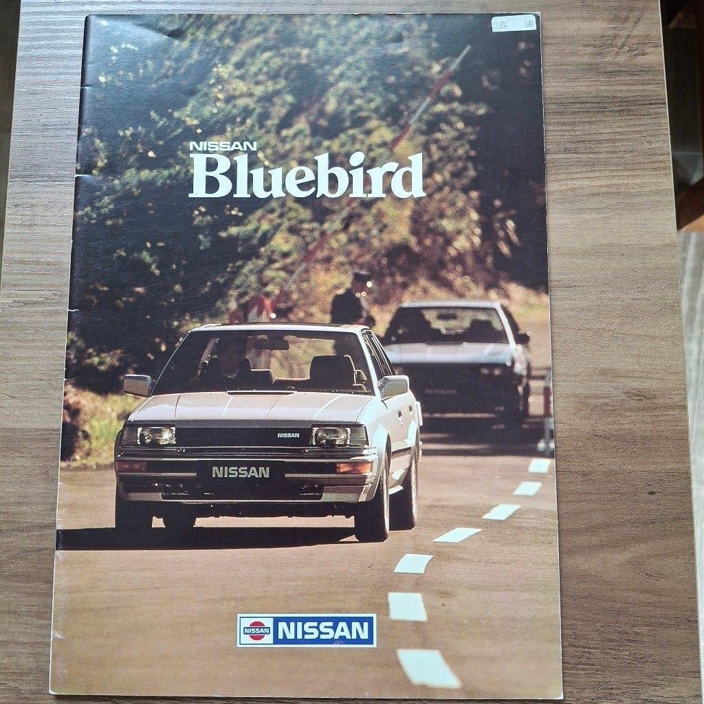 NISSAN  BLUEBIRD  3/86, Enlèvement ou Envoi, Neuf, Nissan