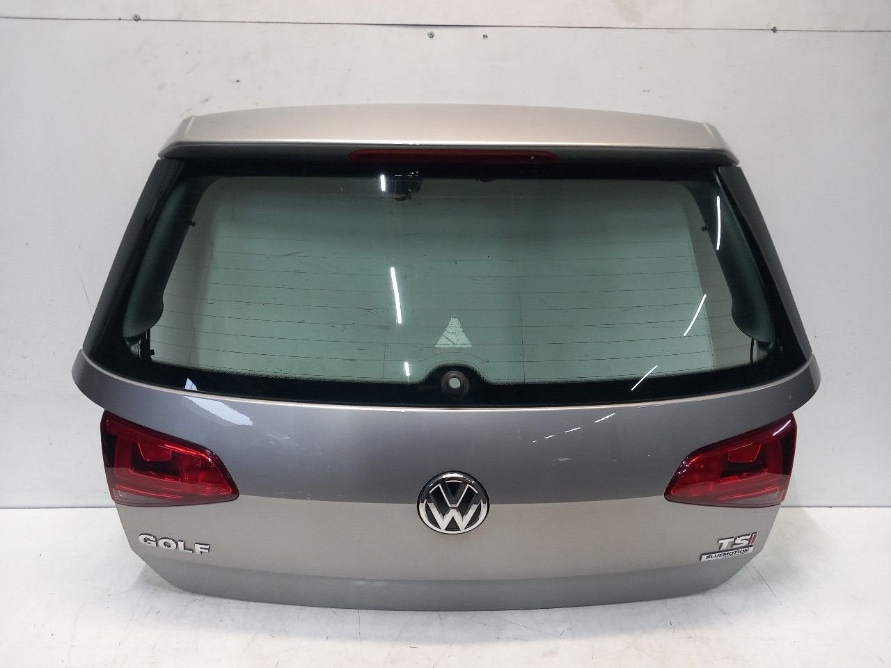 Achterklep Volkswagen Golf, Onderdelen@venauto.nl, Van der Ven Autorecycling B.V., Gebruikt, Ettenseweg 76, 4706 PB Roosendaal, The Netherlands