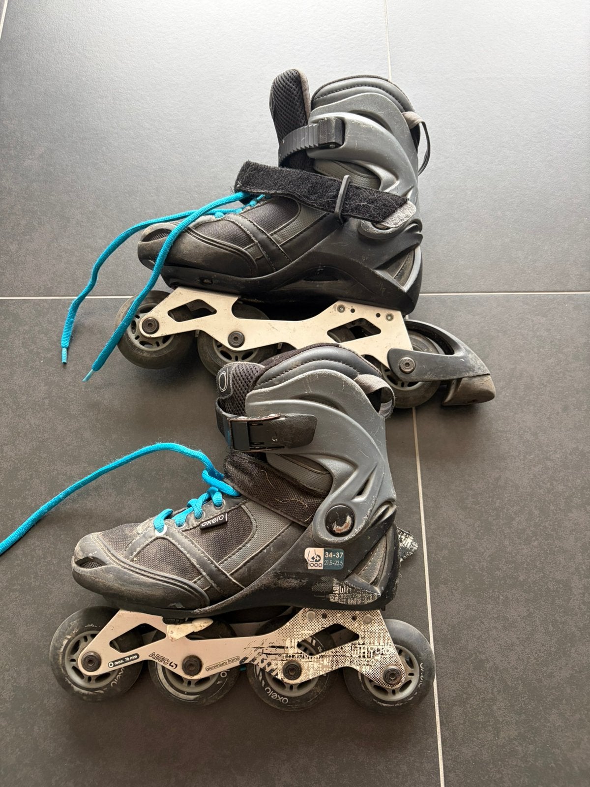 Skeelers Oxelo, Sport en Fitness, Skeelers, Overige merken, Kinderen, Ophalen of Verzenden, Inline skates 4 wielen