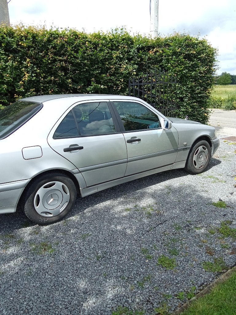 Mercedes oldtimer velgen 15", Michelin Alpin 195/55/15., Auto-onderdelen, Ophalen, Banden en Velgen