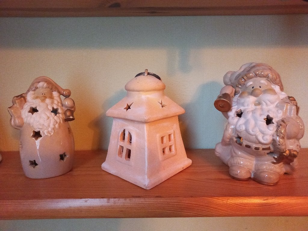 Verlichte keramische Kerstbeeldjes à 5 euro/stuk., Diversen, Ophalen of Verzenden, Zo goed als nieuw