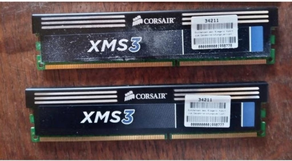 RAM Corsair DDR 3 - 2 X 2 GB, Computers en Software, RAM geheugen, Gebruikt, Verzenden, DDR3, Desktop