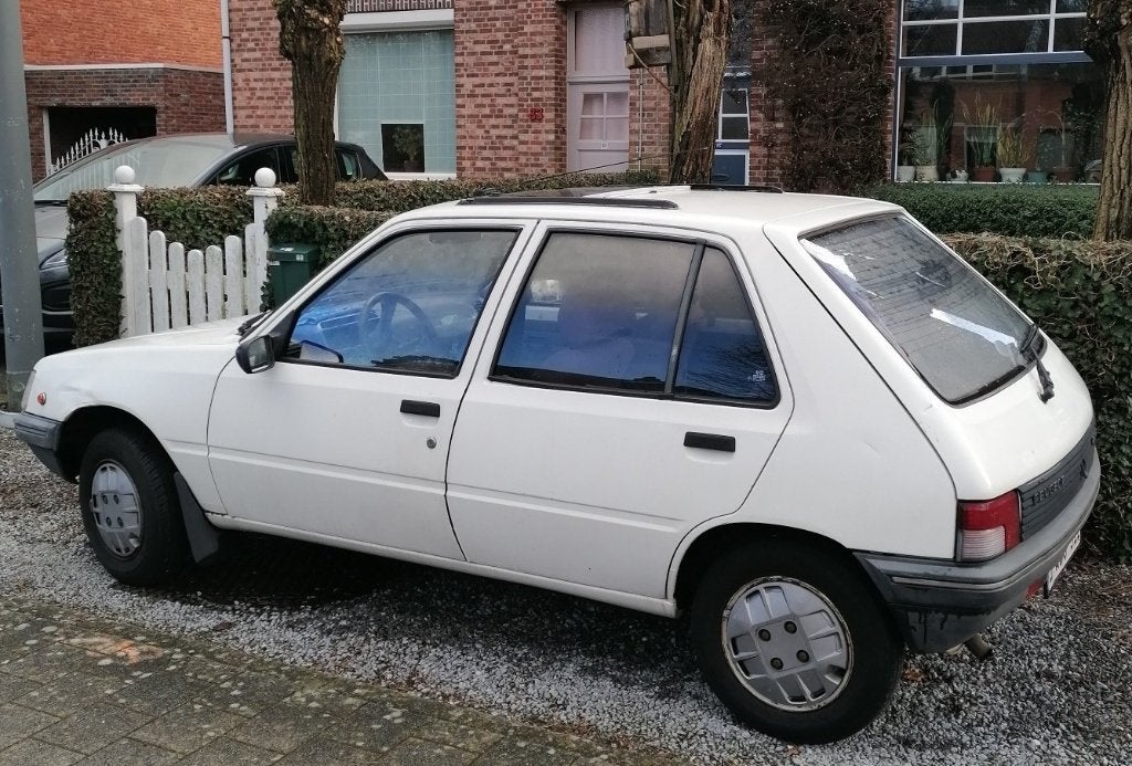 Peugeot 205 - bouwjaar 1990, foto 3