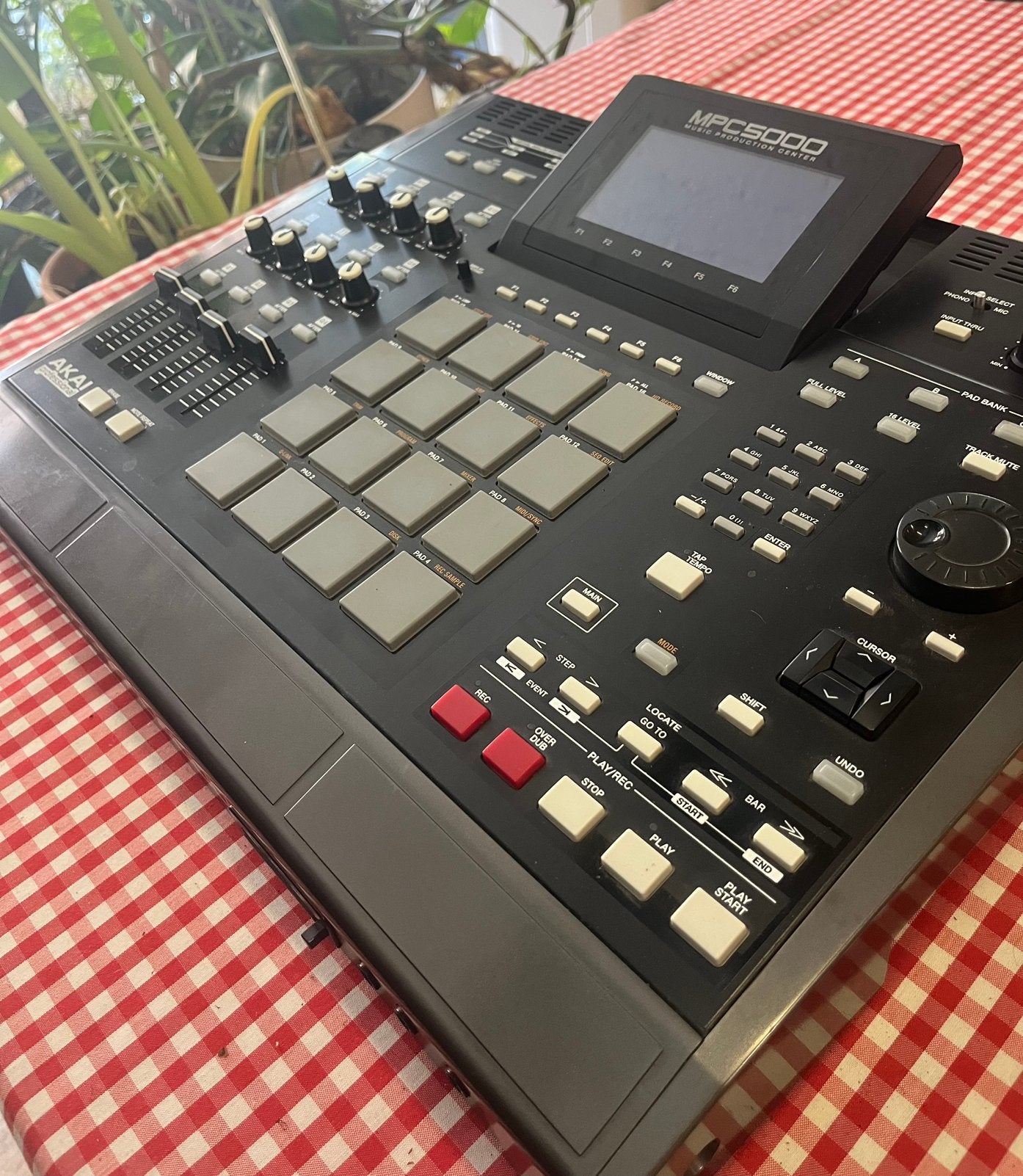 MPC 5000 Sampler, Muziek en Instrumenten, Midi-apparatuur, Ophalen of Verzenden, Zo goed als nieuw