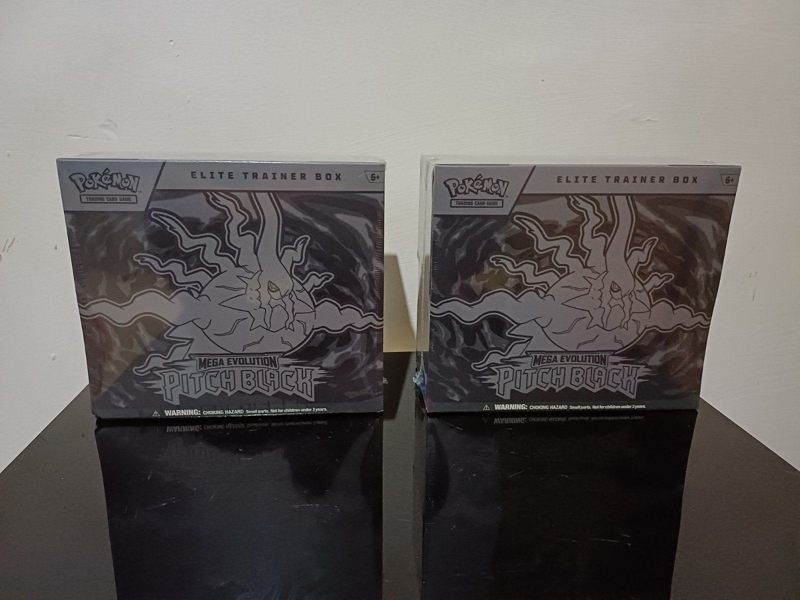 persoonlijke collectie te koop. 2 keer pitch black ETB, Ophalen