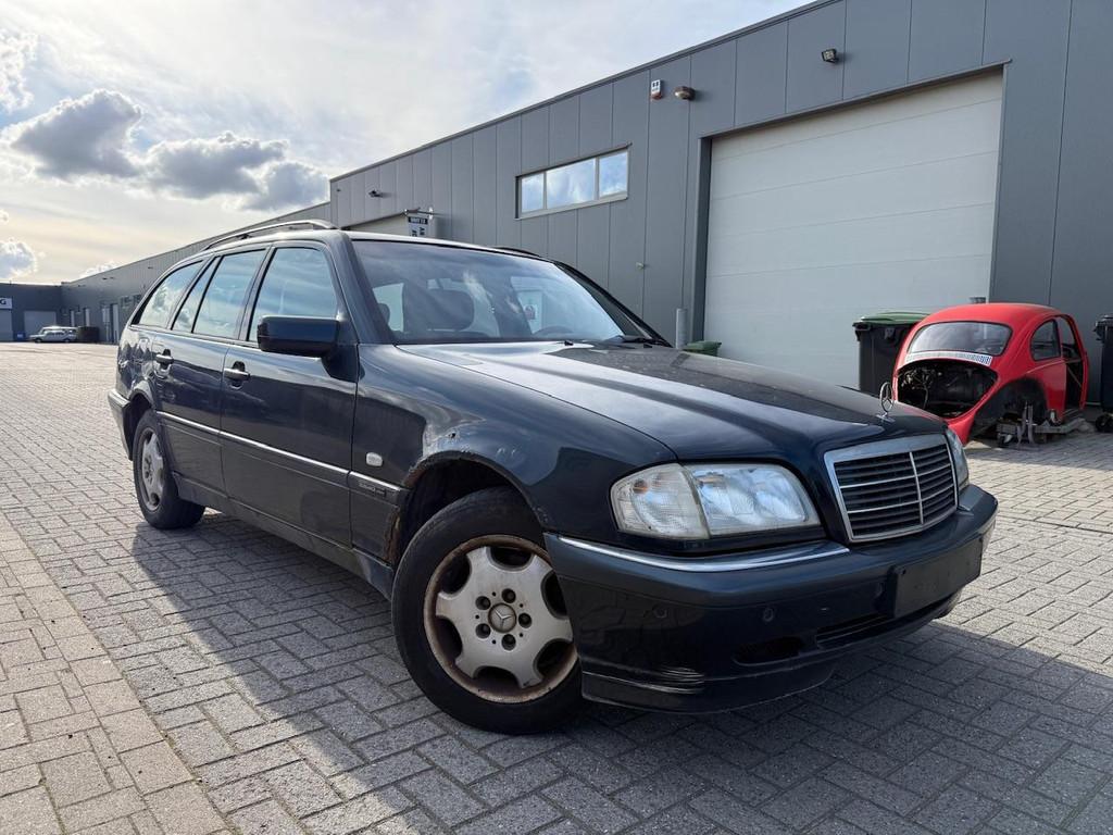 Mercedes C 200 Kompressor AUTOMAAT Xenon ONLY EXPORT, Autos, Cruise Control, Achat, 4 portes, Entreprise