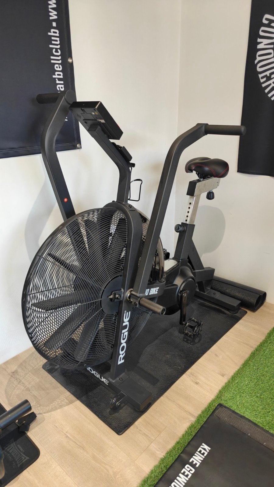 Vélo Rogue Echo, Enlèvement, Comme neuf, Bras, Vélo à air