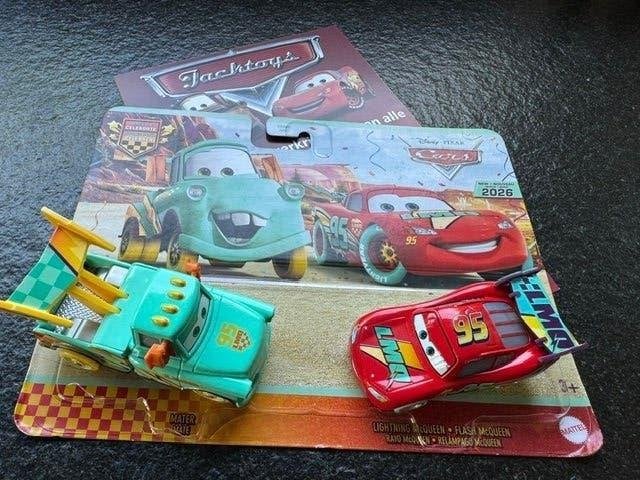 Cars Disney Pixar Mater & Lightning McQueen 2026, Kinderen en Baby's, Speelgoed |Speelgoedvoertuigen, Ophalen of Verzenden, Nieuw