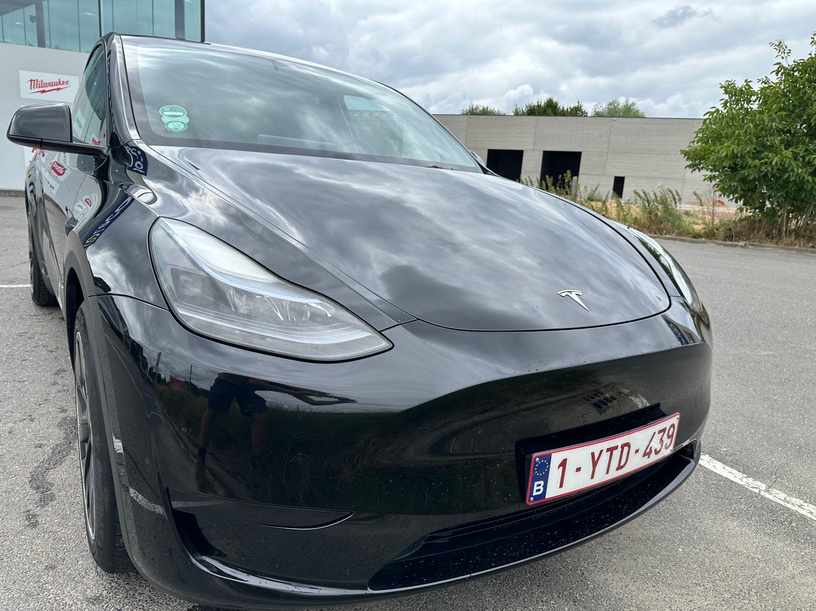 Tesla Model Y RWD LFP, Achat, Particulier, 1600 kg, Model Y
