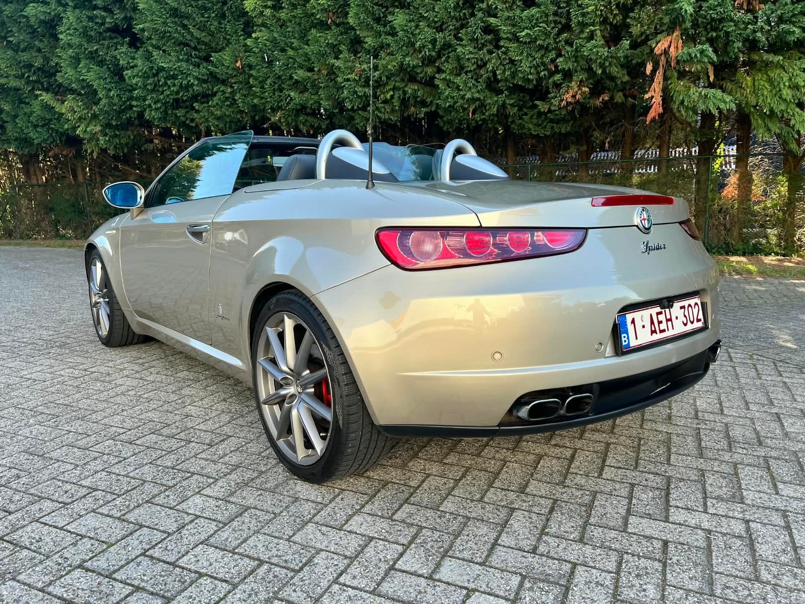 Alfa Romeo Brera Spider 2.2 JTS, Auto's, Voorwielaandrijving, Zwart, Cabriolet, Spider