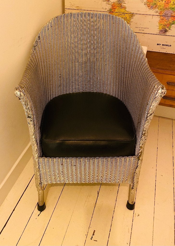 chaise en osier, coussin de siège en cuir, Maison & Meubles, Antiek, Autres couleurs, Enlèvement, Utilisé