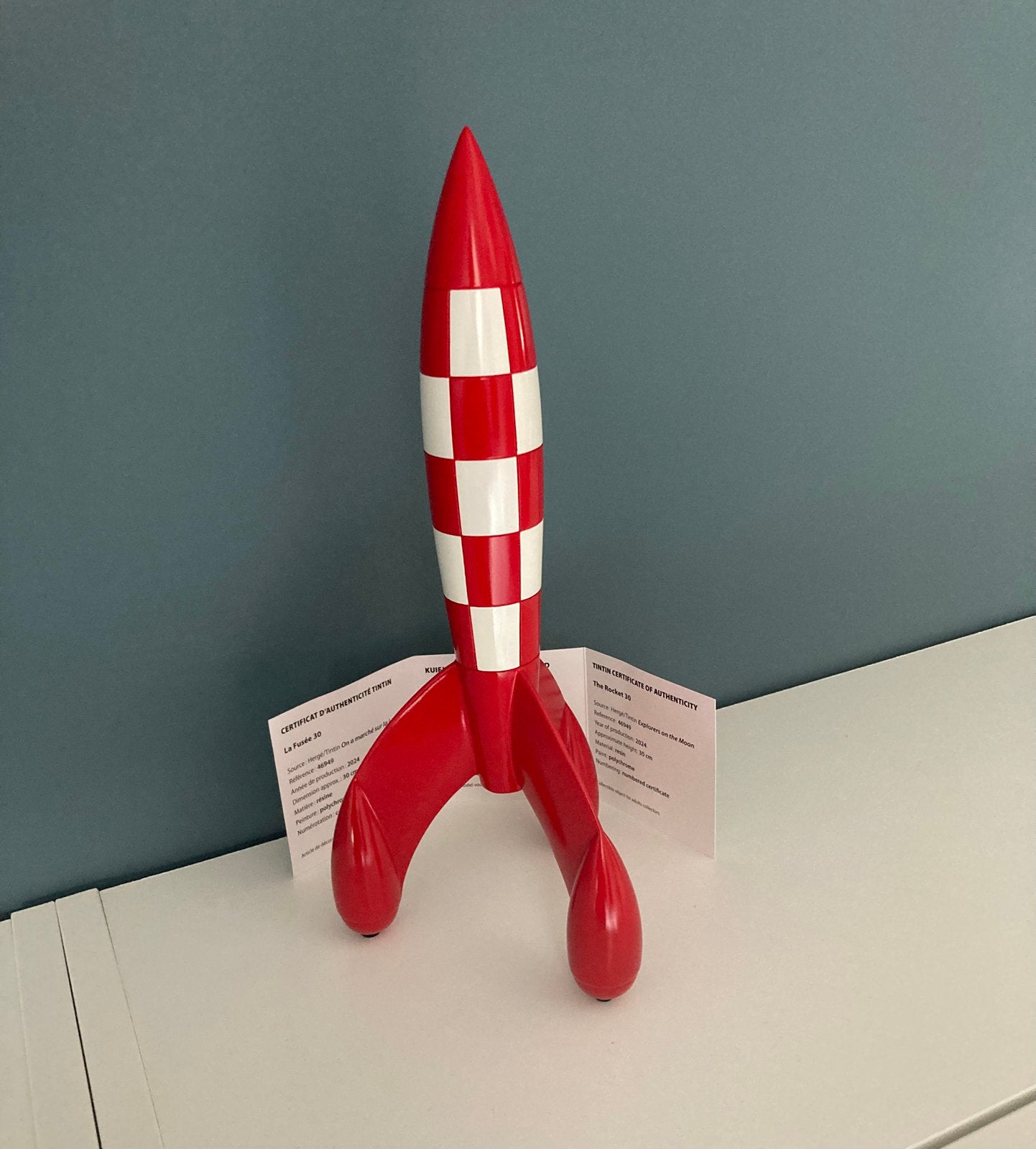 Tintin - La fusée en resine - 30 cm - neuve, Collections, Enlèvement ou Envoi, Tintin, Neuf, Statue ou Figurine